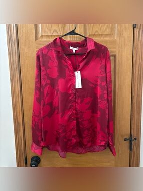 Maison d’Amelie Paris Magenta Floral Blouse Silky Button Front Size Large NWT